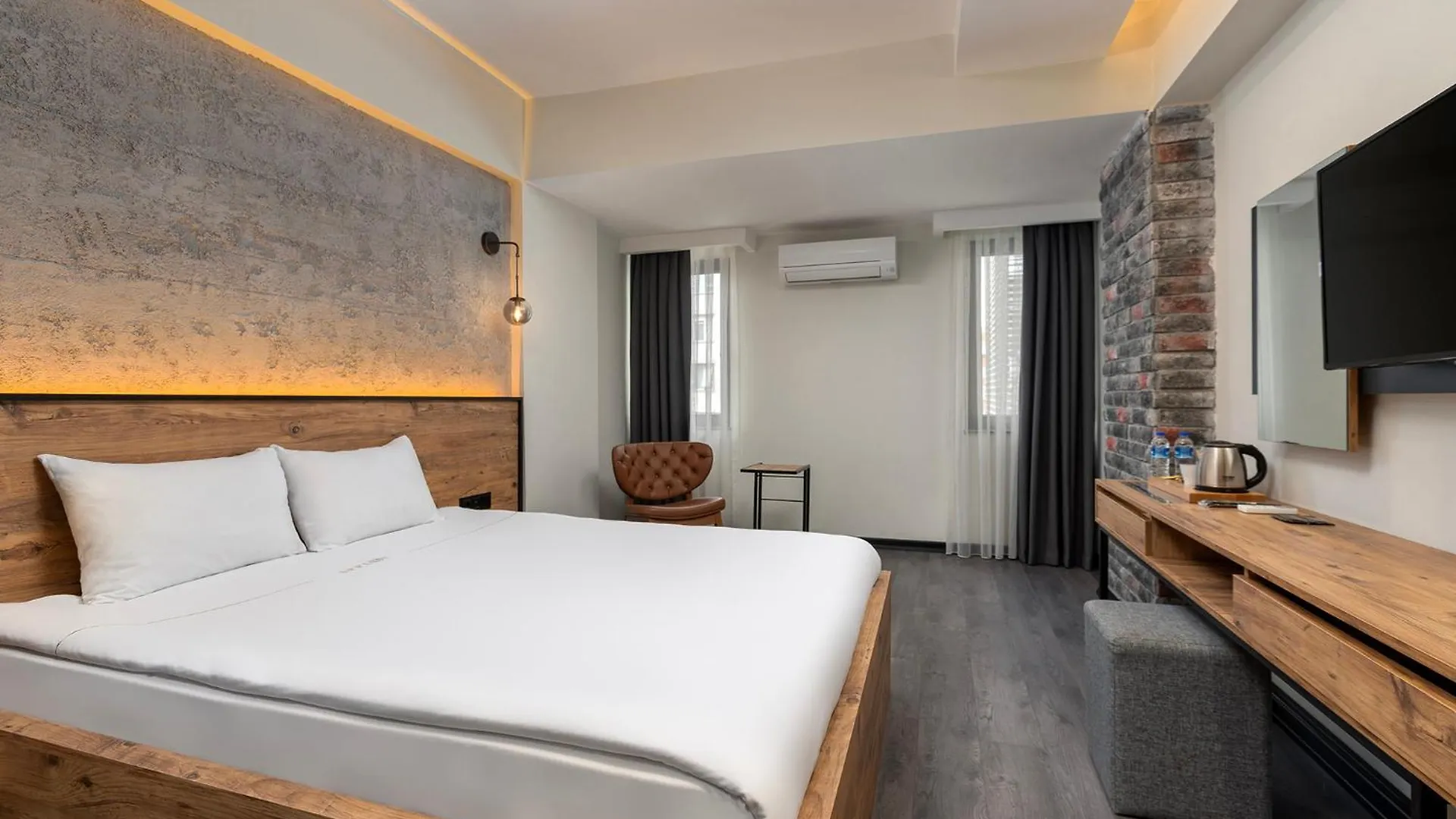 Afflon Hotels Loft City 安塔利亚 3*,